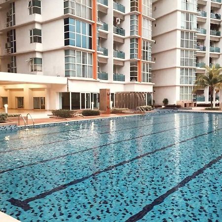 Ara Damansara Oasis Residence, Specious Home 4-8Pax, 8Min Subang Airport, 10Min Sunway Petaling Jaya Eksteriør bilde
