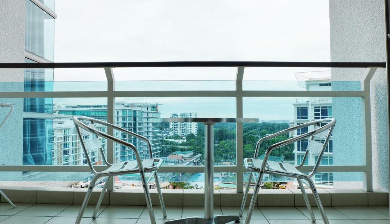 Ara Damansara Oasis Residence, Specious Home 4-8Pax, 8Min Subang Airport, 10Min Sunway Petaling Jaya Eksteriør bilde